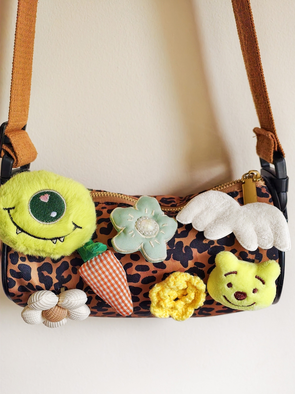 Leopard Print Crossbody Bag with Fun Charms - Rust Strap - Picture 3 of 13